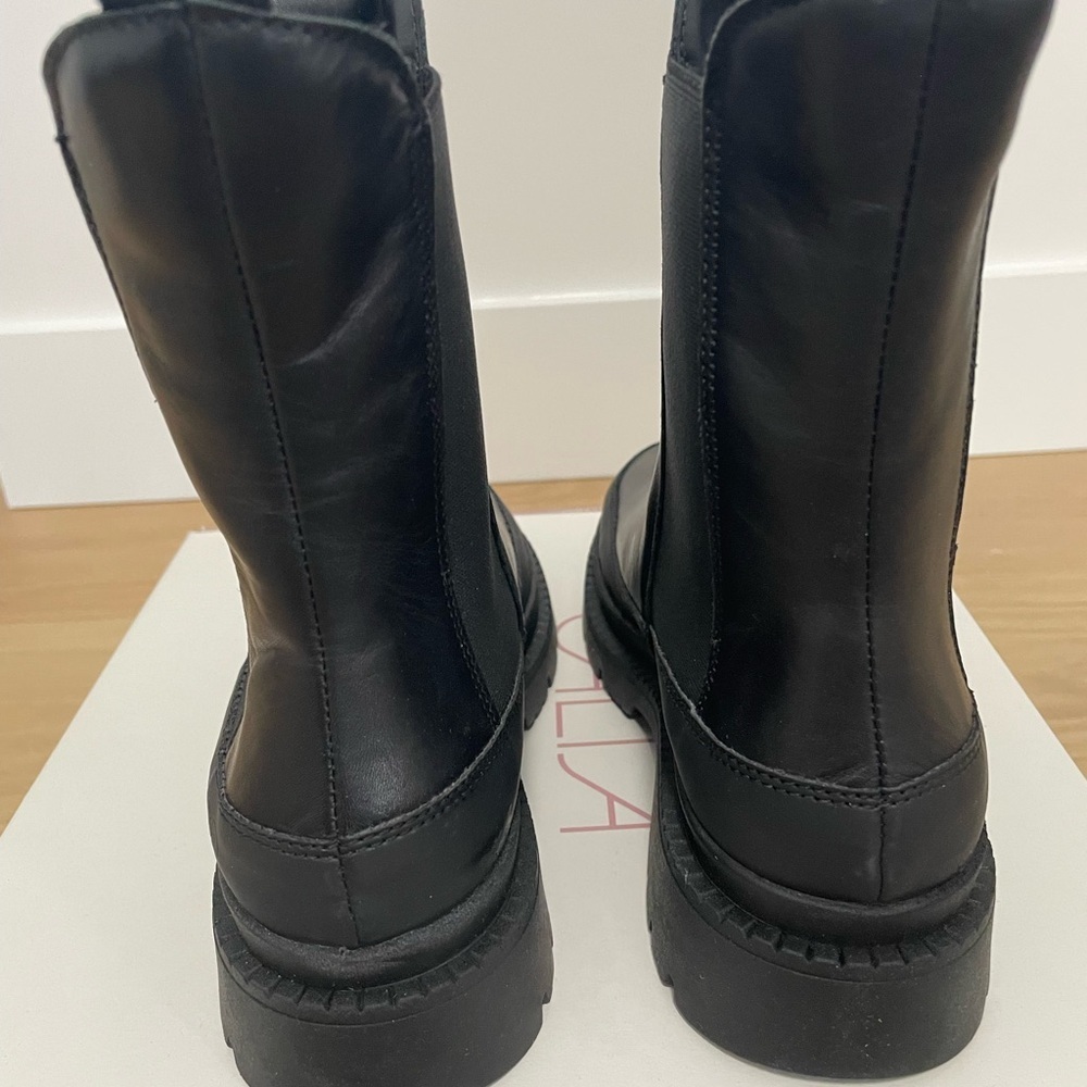 Calia by Carrie Underwood Black Chelsea “Peyton” Boot size 7 - Picture 7 of 11